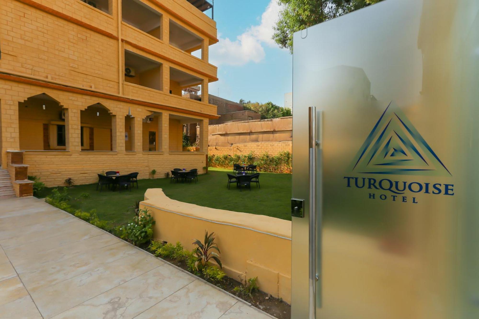Turquoise Pyramids Gate Hotel City Centre Kafrat al Jabal Exterior photo