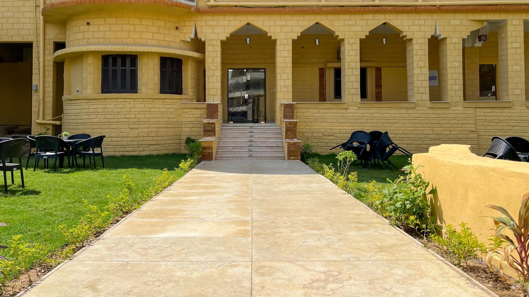 Turquoise Pyramids Gate Hotel City Centre Kafrat al Jabal Exterior photo